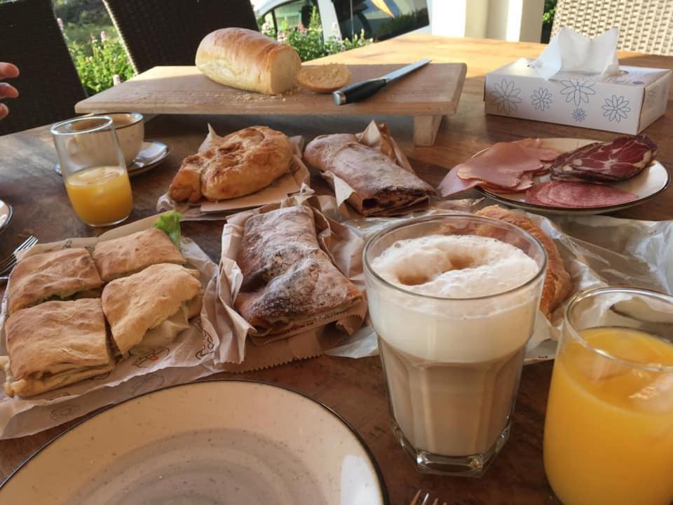 Hotel B&B Mama Mia Obrovac Εξωτερικό φωτογραφία
