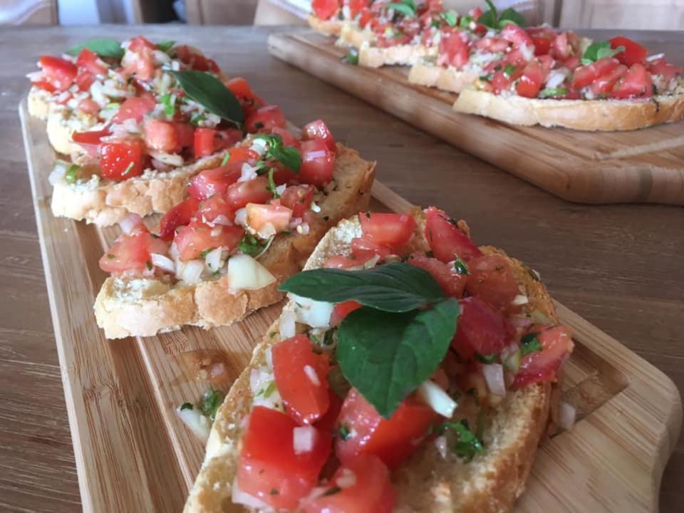 Hotel B&B Mama Mia Obrovac Εξωτερικό φωτογραφία
